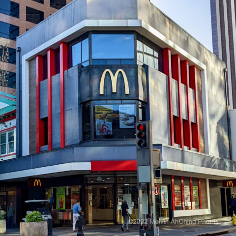 Fort Street Mall McDonald's, Honolulu